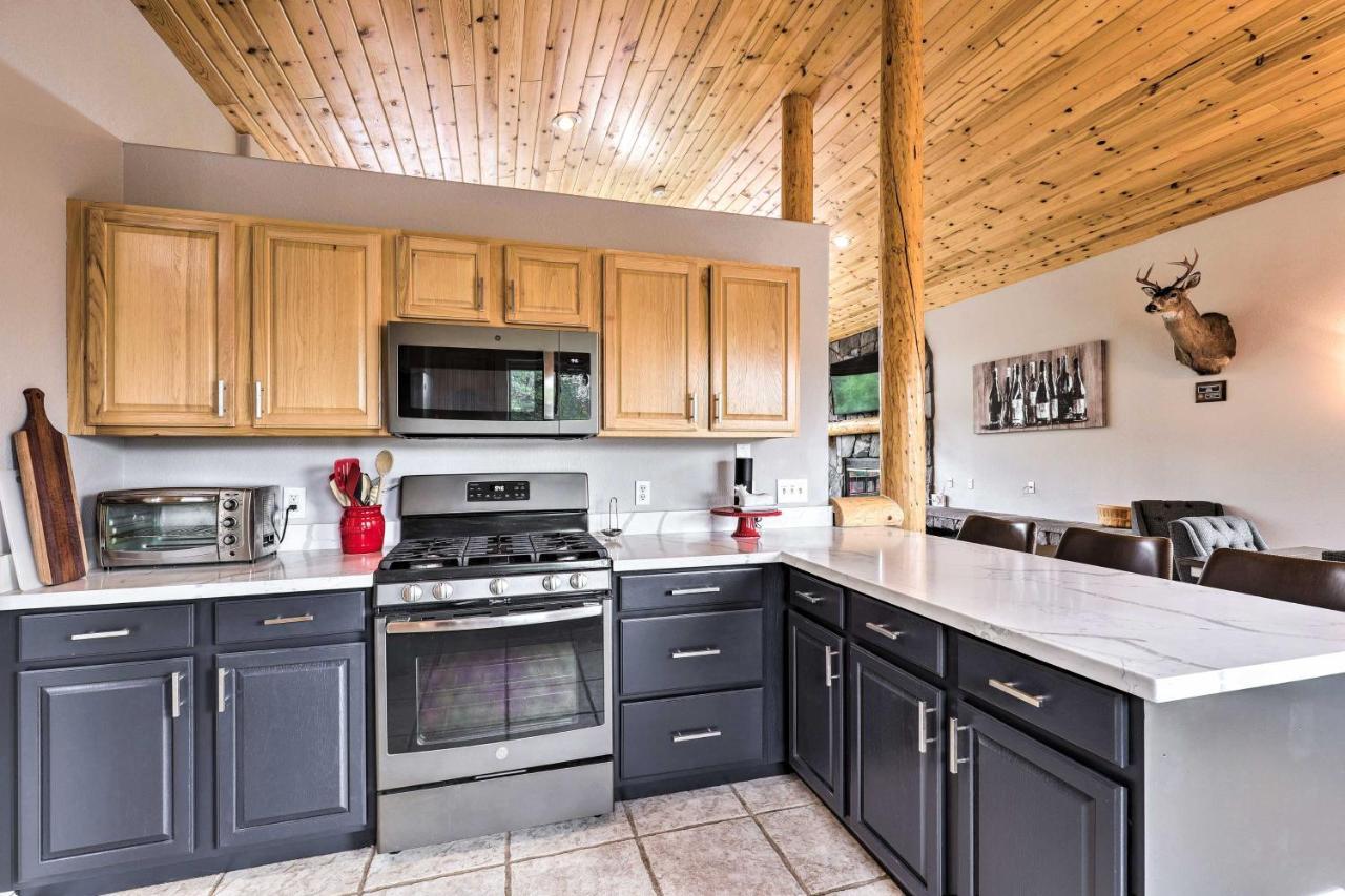 Elkwood Lodge Star Valley Cabin With Hot Tub Payson Exterior photo